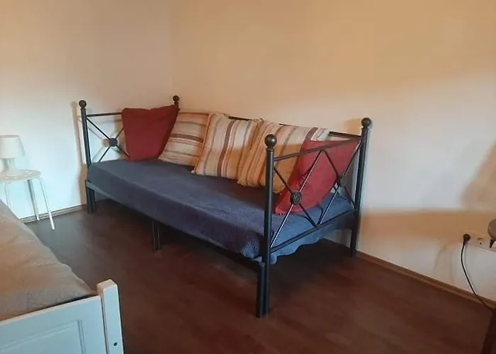 Bodrogparti Vendeghaz Pensionat 3*