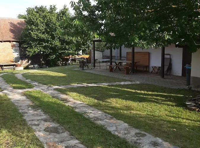 Bodrogparti Vendeghaz Pensionat